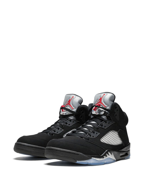 Air Jordan 5 "Black/Metallic"